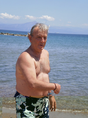 OLYMPUS DIGITAL CAMERA